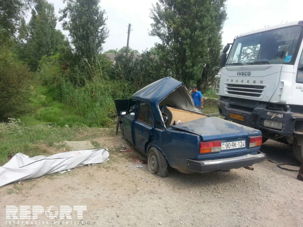 Lənkəranda ağır yol qəzası baş verib, iki nəfər ölüb - FOTO - YENİLƏNİB