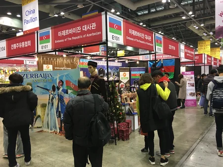 Koreyada Azərbaycan istehsalı olan məhsullar sərgilənib