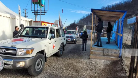 По дороге Ханкенди-Лачын беспрепятственно проехали 14 автомобилей МККК