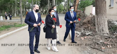 Fransalı hüquqşünaslar Gəncəyə səfər edib