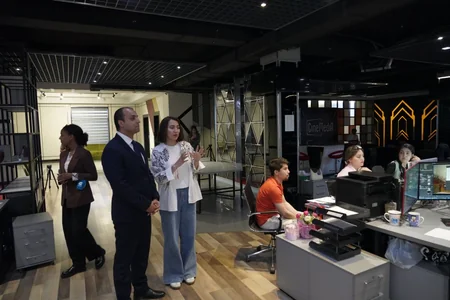 Azerbaijani journalists visit Sevimli TV as part of their visit to Uzbekistan