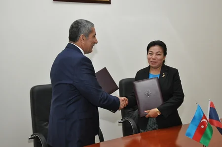 YAP-la Laos Xalq İnqilabı Partiyası arasında memorandum imzalanıb