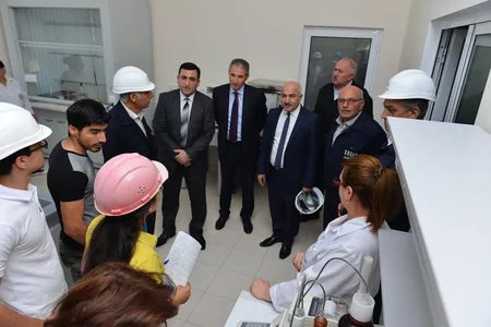 Azərikimya İstehsalat Birliyində ADNSU-nun rektoru ilə ilə görüş keçirilib