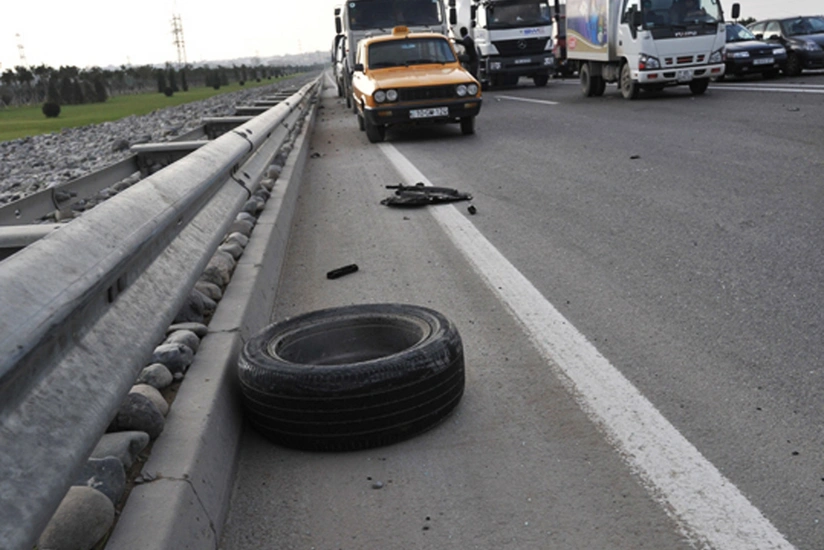 Şirvanda yol qəzası: ölən və yaralananlar var