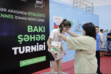 Yeniyetmə stolüstü tennisçilər arasında Bakı şəhər turniri keçirilib