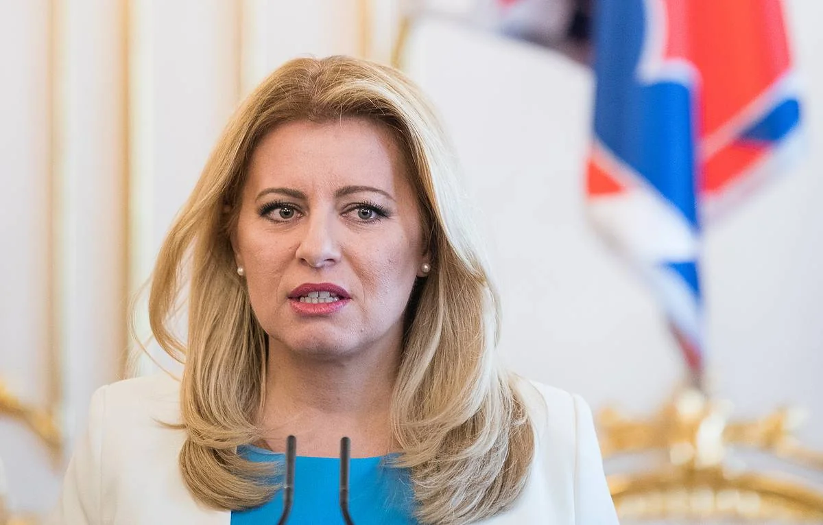 Президент Словакии разрешила гражданам страны служить в украинской армии
