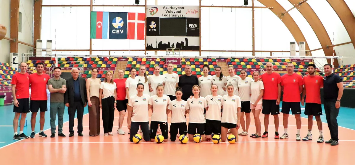 Qadın voleybolçulardan ibarət Azərbaycan millisi nüfuzlu yarışlara hazırdır