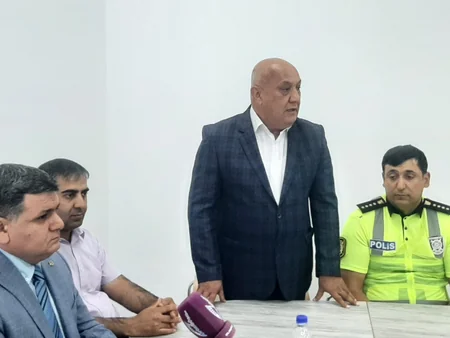 Narkoman sürücülərə qarşı mübarizədə fərqlənən yol polislərinə mükafat verilib