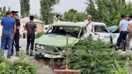 Kürdəmirdə yol qəzası baş verib, xəsarət alanlar var