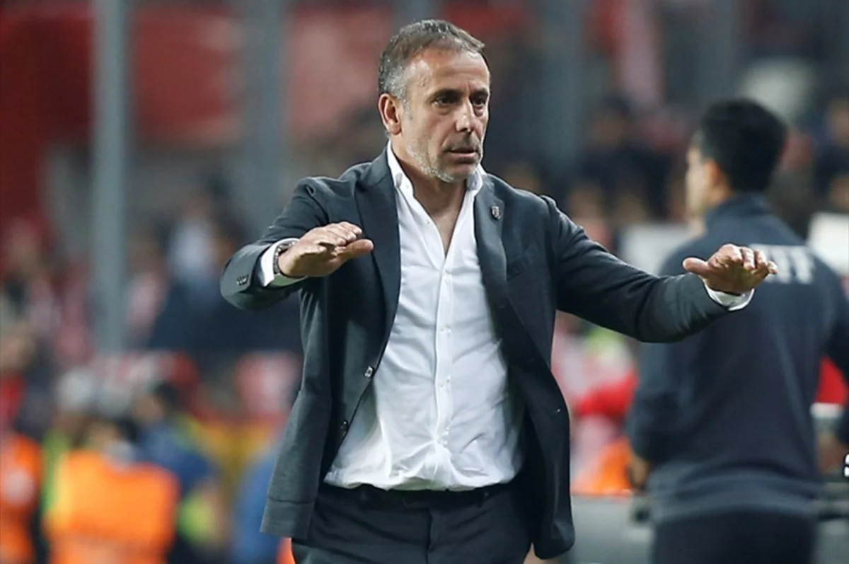 Abdullah Avcı Beşiktaşa xəbərdarlıq etdi