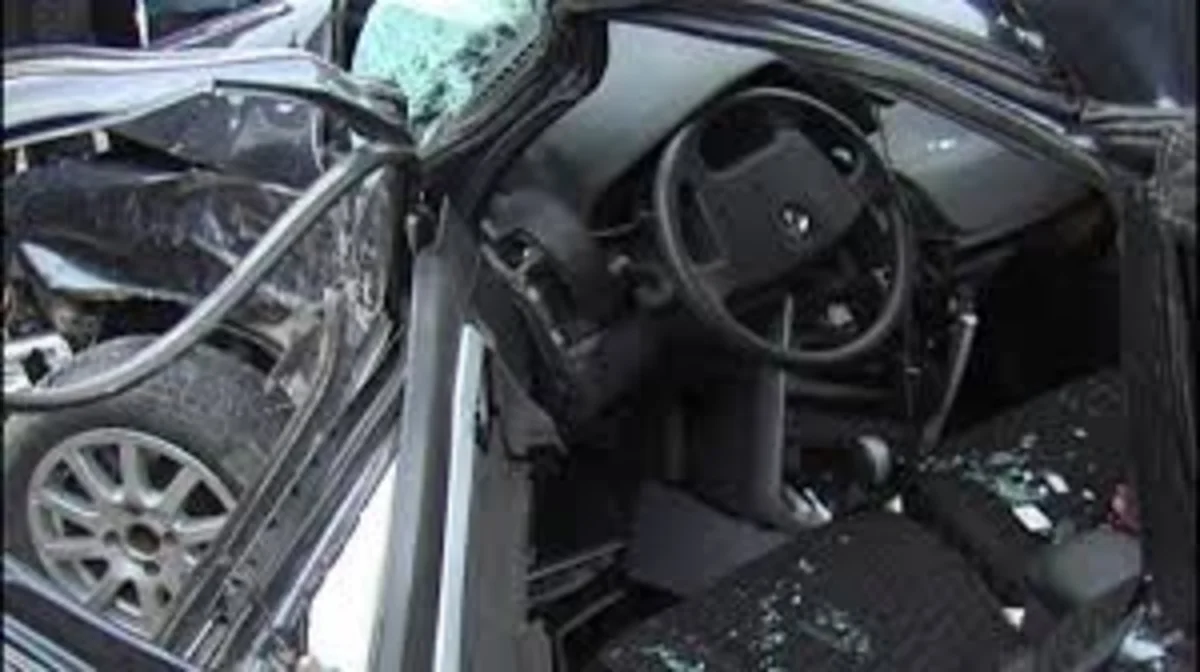 Yevlaxda yol qəzası baş verib, ölən və xəsarət alanlar var - YENİLƏNİB