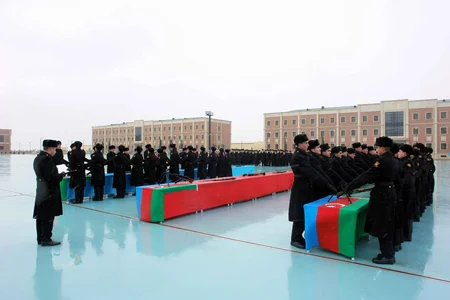 Hərbi hissə və birləşmələrdə gənc əsgərlərin andiçmə mərasimi keçirilib