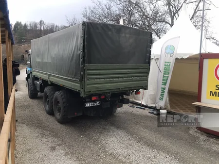 38 vehicles of Russian peacekeepers move freely on Khankandi-Lachin road
