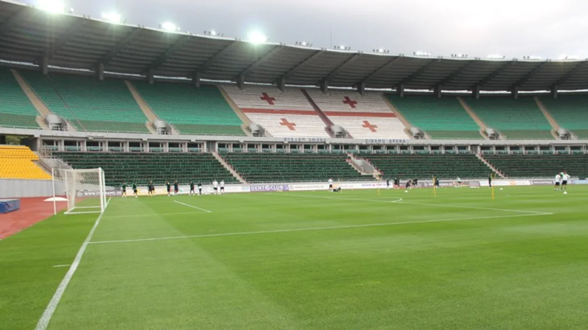Tbilisidə futbol ulduzlarının iştirakı ilə matç keçirilib