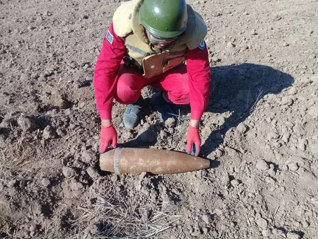 Suqovuşana çəkiləcək avtomobil yolunda yüzlərlə mina zərərsizləşdirildi