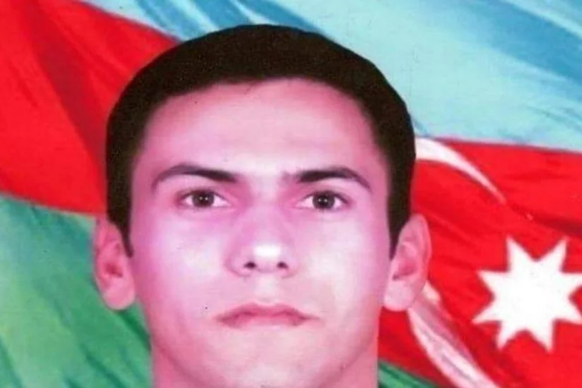 Şəhidin medalları ailəsinə təqdim olunub