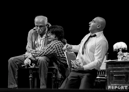 Fuad Poladovun “Azdrama”da sonuncu çıxışı - XATİRƏ FOTOREPORTAJI