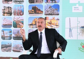 Prezident: Neftçilərimizin əməyi Azərbaycan xalqının maraqlarına xidmət edir