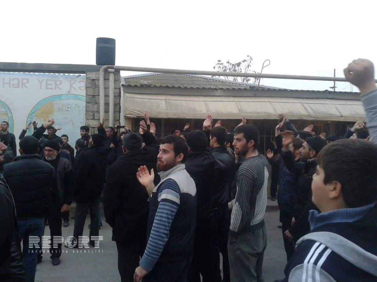 Polislə atışmada ölənlər Nardaran qəbiristanlığında dəfn edilib