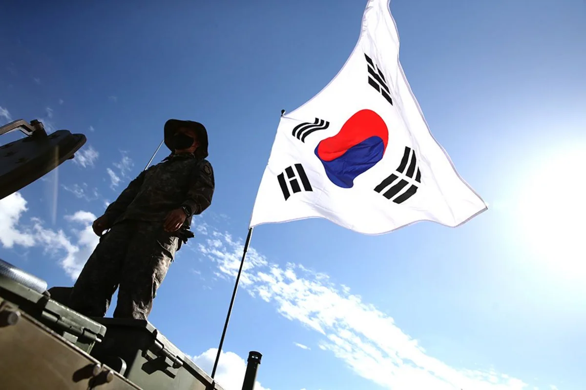 Cənubi Koreya 20 milyard dollarlıq silah ixrac etmək niyyətindədir