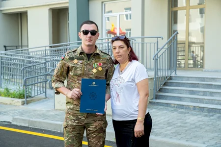 Şəhid ailəsi və müharibə əlillərinə 140 mənzil və fərdi ev təqdim edilib