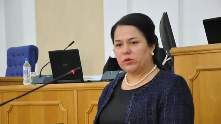 Tacikistan prezidenti oğlunu ölkə paytaxtının meri təyin edib