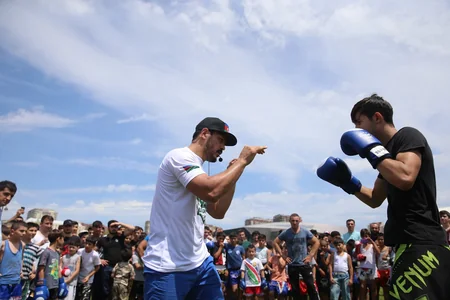 Zabit Səmədov Heydər Əliyev Mərkəzinin parkında master klass keçib