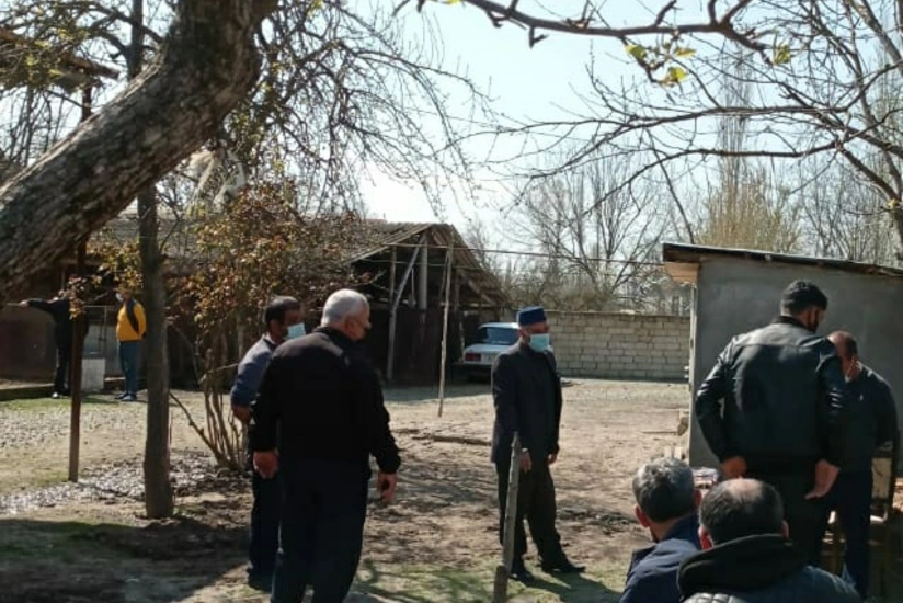 В Агсу оштрафованы участники траурной церемонии