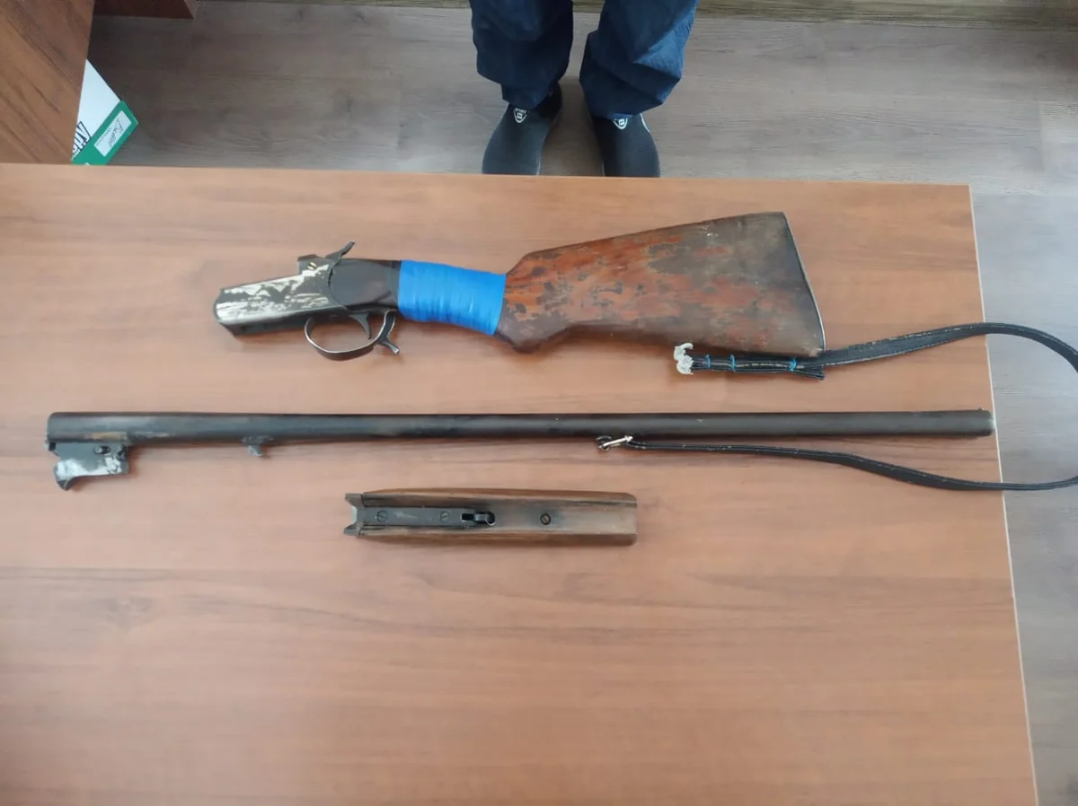 Ağdaş sakinindən qanunsuz saxladığı odlu silah götürülüb