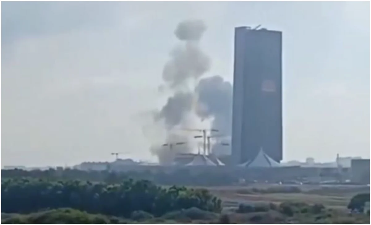 Mossadın binası və Glilot hərbi kəşfiyyat bazası raket hücumuna məruz qalıb - YENİLƏNİB