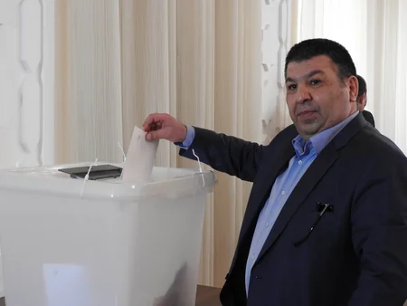 Azərbaycanın Ukraynadakı səfiri: Səsvermədə seçicilərin aktivliyi müşahidə olunur