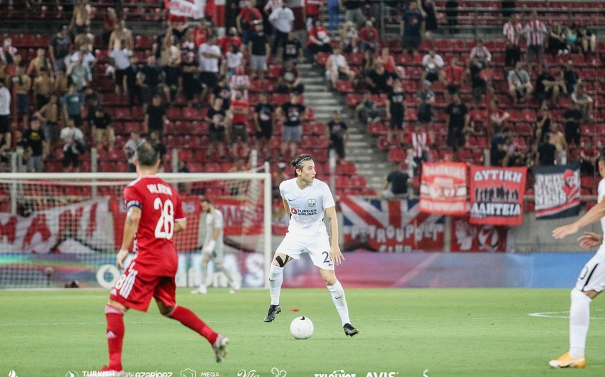Neftçinin futbolçusu: Adımın Fənərbağça və Qalatasarayla hallanması gözəl hissdir
