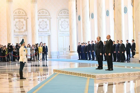 Astanada Prezident İlham Əliyevin rəsmi qarşılanma mərasimi olub - VİDEO - YENİLƏNİB