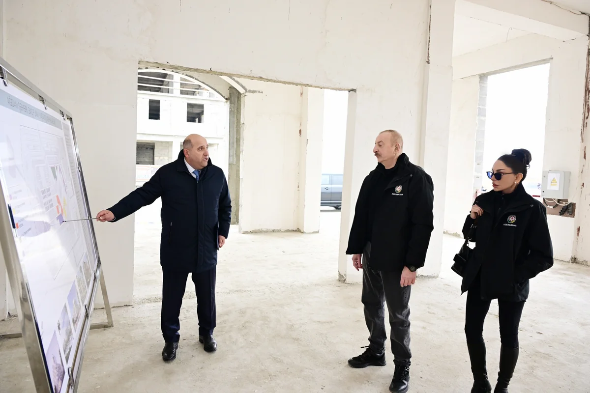 İlham Əliyev Ağdam şəhərində 2-ci yaşayış kompleksində aparılan tikinti işləri ilə tanış olub - YENİLƏNİB