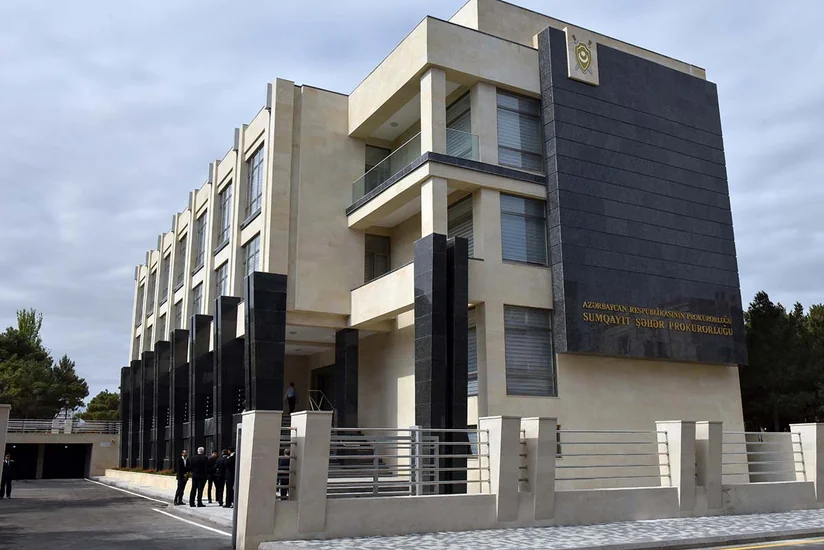 Sumqayıt şəhər internat tipli gimnaziyada mənimsəmə olub, cinayət işi başlanıb