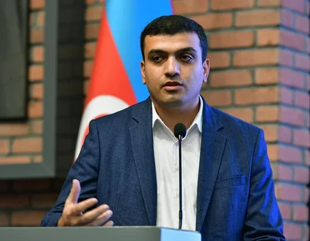 Fərid Qayıbov olimpiya idman komplekslərinin rəhbərləri ilə görüşüb