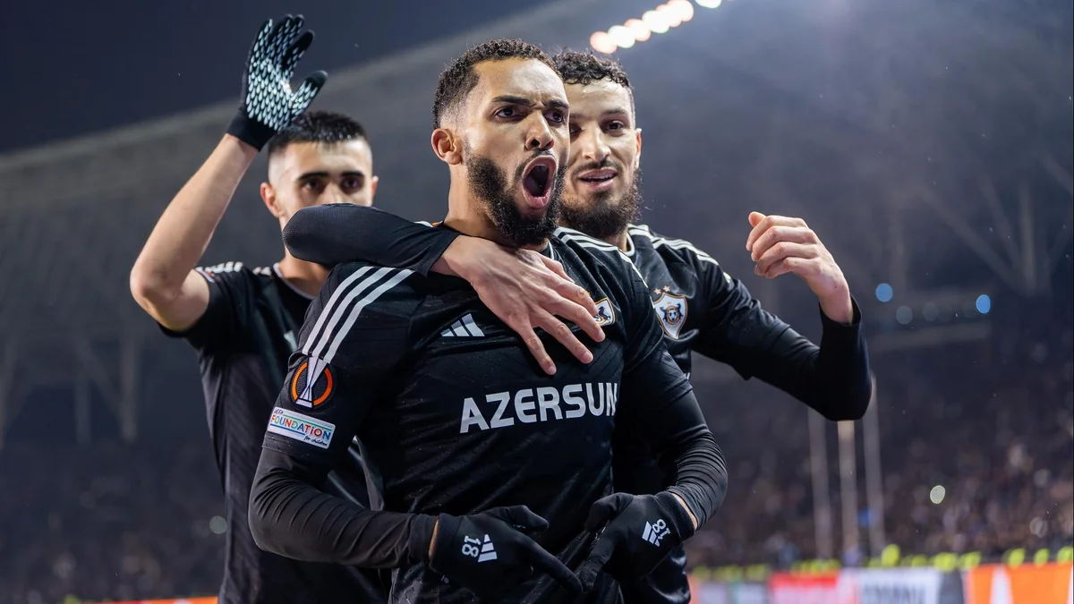 UEFA: Juninyo Bayer 04 ilə oyunda şou göstərdi