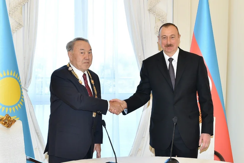 Azerbaijani President Ilham Aliyev congratulates Nursultan Nazarbayev