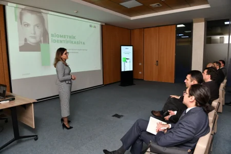 “AzInTelecom” SİMA ilə bağlı banklarla görüş keçirib