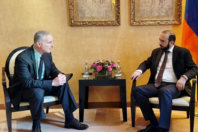 Ararat Mirzoyan discusses Armenia-Azerbaijan normalization process with US official