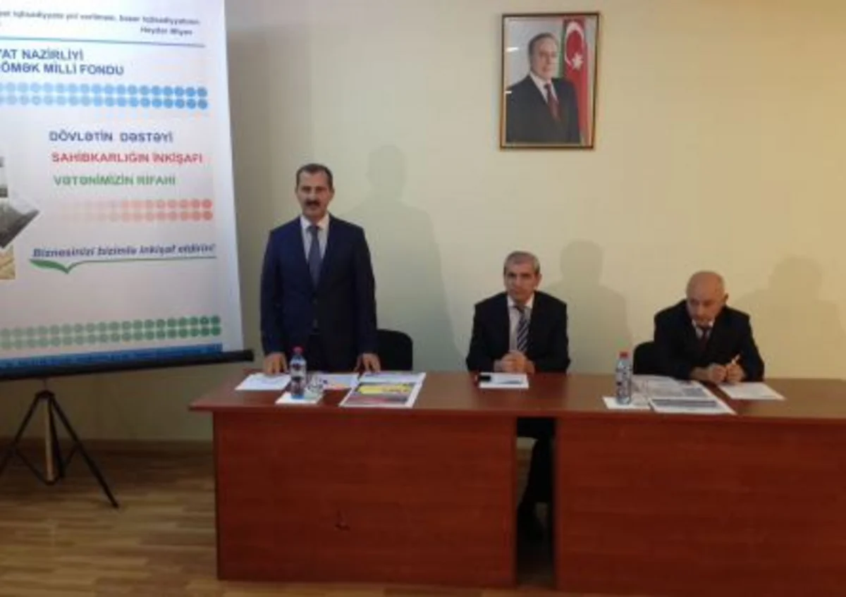 SKMF Ağstafada sahibkarlara güzəştli kreditlər verib