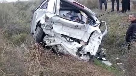 Biləsuvarda yol qəzası baş verib, xəsarət alanlar var - VİDEO