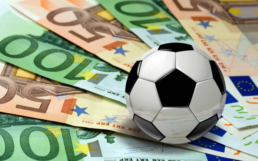 İtaliyada qeyri-qanuni platformalarda mərc və qumar oynayan digər futbolçular açıqlanıb
