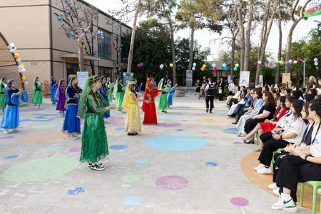 Dövlət Komitəsinin təşkilatçılığı ilə keçirilən yay düşərgəsi başa çatıb