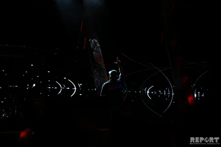 Timati JARA-nın səhnəsində solo konsert verib - FOTO