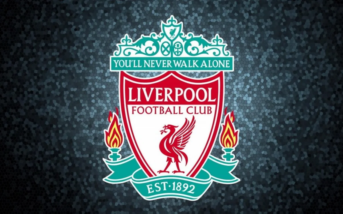 Liverpul ulduz futbolçularını heyətdə saxlamaq niyyətindədir