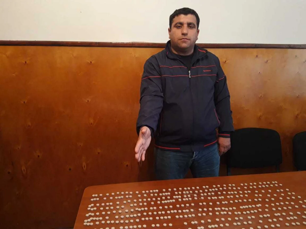 İrandan Azərbaycana narkotik tərkibli həblərin gətirilməsinin qarşısı alınıb