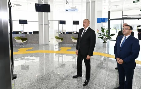 İlham Əliyev Sumqayıtda regional “ASAN xidmət” mərkəzinin açılışında iştirak edib