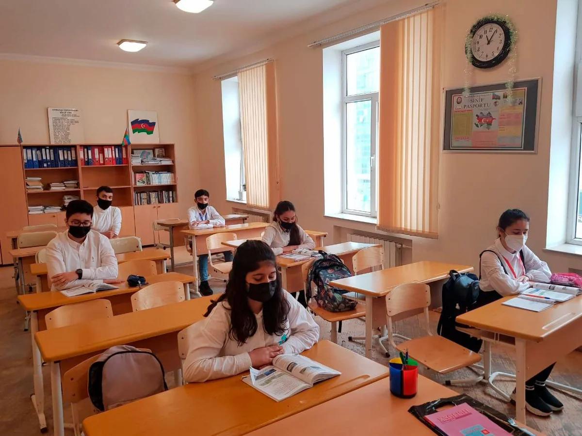 Təhsil naziri məktəblərdə şagirdlərin davamiyyətini açıqladı