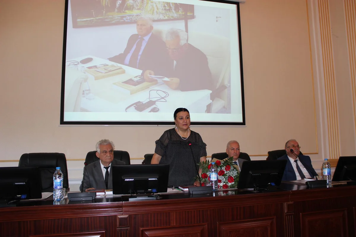 AMEA Şərqşünaslıq İnstitutunda Əkrəm Rəhimlinin 85 illik yubileyi qeyd olunub